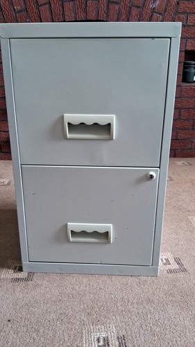 Bisley metal filing cabinet - metal,